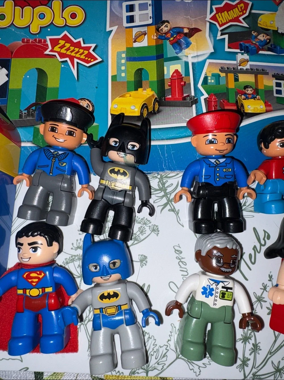 Superhero & Vehicle Mixed Duplo Lego Playset - 12 Figures & 3 vehicles EUC